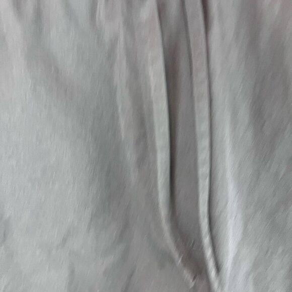 Lululemon Black High Rise Lightweight Shorts Size M Athleisure Running Training - Picture 3 of 7